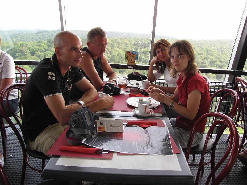 Bezoek stuwdam van de Gileppe met koffie en taart in de panoramatoren (9).JPG